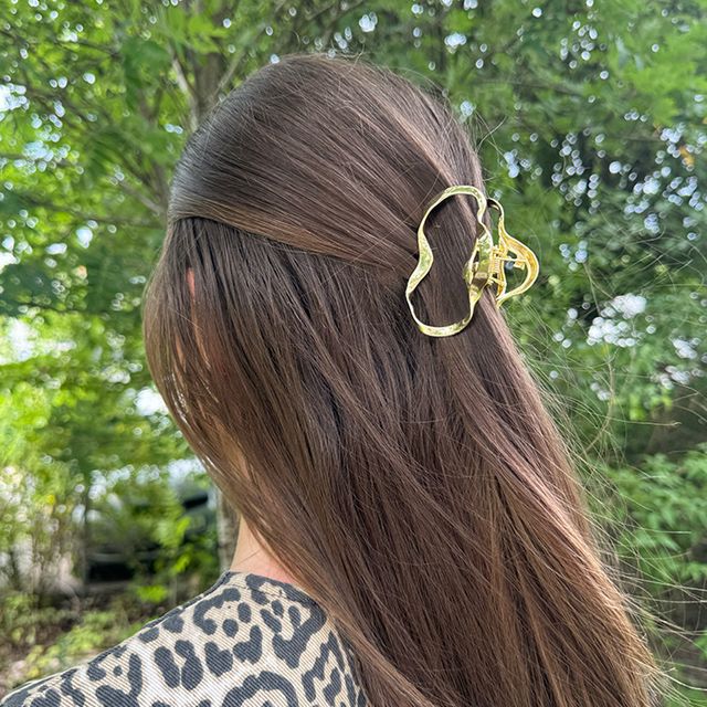 Golden Wave Hair Clip